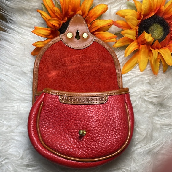 🌺 Dooney & Bourke belt bag / crossbody bag 🌺 - Picture 5 of 13